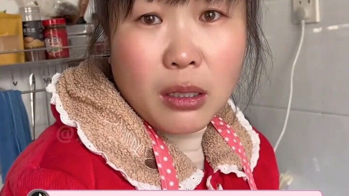 ฉันว่าทำไมแม่สามียิ่งดูยิ่งเด็กขึ้นทุกวัน ที่แท้ก็เพราะโดนทำให้กลัวจนกลายเป็นหลานไปแล้ว!