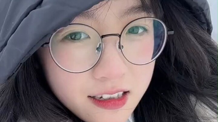 hei kawan, aku paham tentang kontras