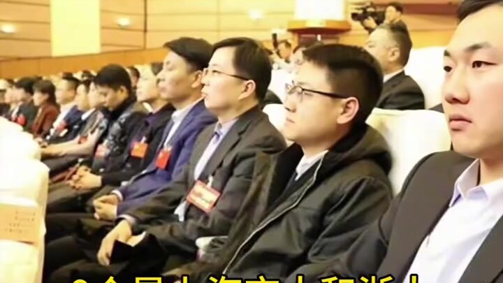 Sekelompok orang tak berguna yang hanya menguasai posisi tanpa berbuat apa-apa telah memaksa para ta