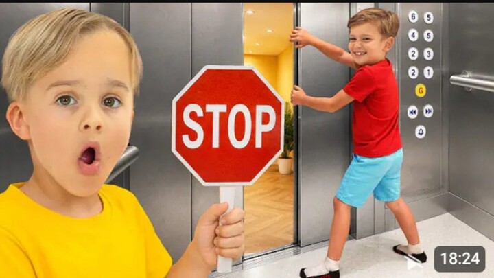 Elevator in mall _kids learn safety rules