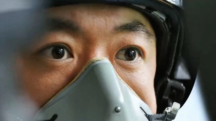 During a test flight, the pilot unexpectedly ran into a "ghost wall."