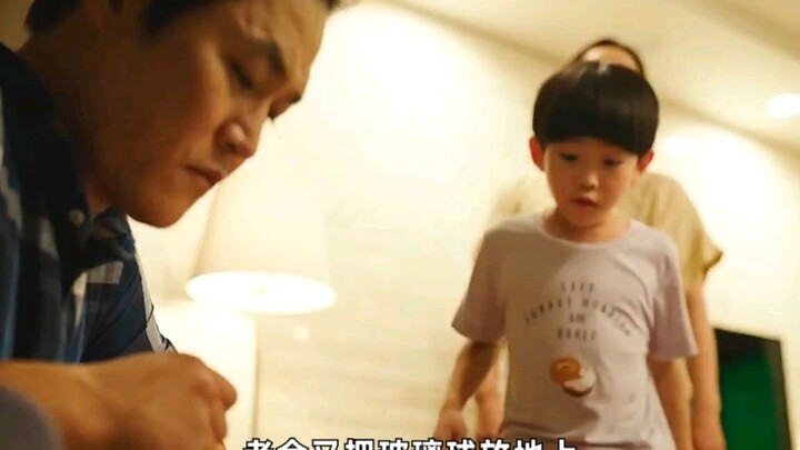 Proyek asal-asalan menyebabkan bangunan runtuh dan jatuh ke dalam lubang sedalam 500 meter "Tanah Am