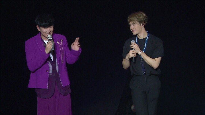 December 18, 2022: JJ Lin & Jackson Wang - Guo