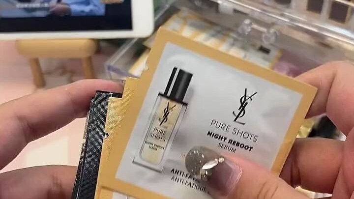 Mẫu nhỏ từ hộp đựng đồ của mình đủ dùng cả năm luôn, mau tag ngay cô bạn thân để cùng nhau săn deal!