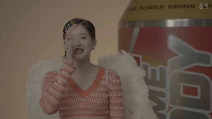 D.O. 'somebody' MV