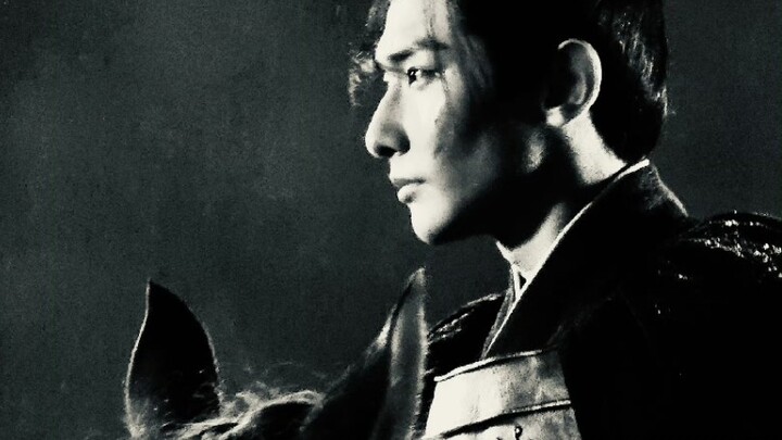 Oh my god!! He is so good, how could the screenwriter bear to let him have unrequited love...