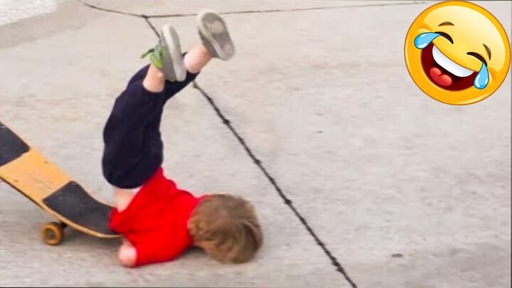 Videos De Risa 2022 nuevos 😂 Videos Graciosos - Lindo bebé jugando momentos al aire libre #3