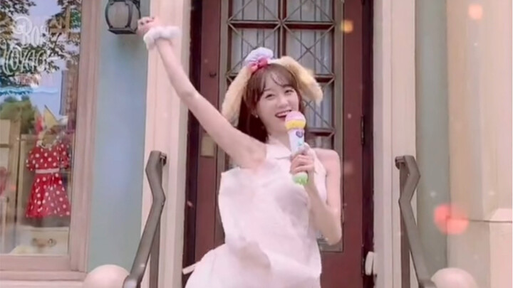 每天一遍督促夏日减肥｜冰淇淋甜妹李子璇的夏日穿搭