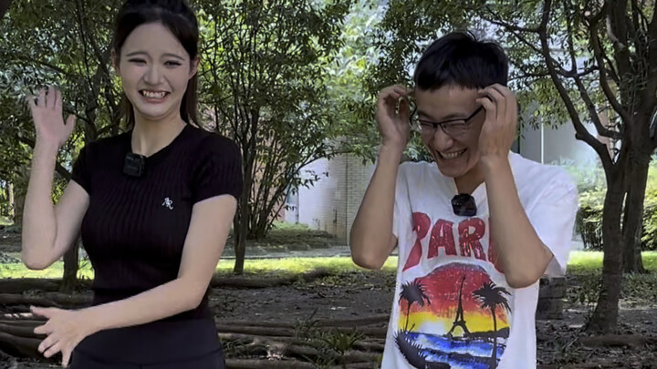 A Jie and the Gorgeous Girl