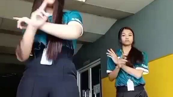 me and my tiktokerist bestfriend 🙆