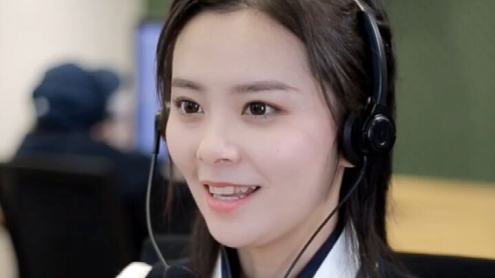 【Cô nhân viên chăm sóc khách hàng game】Đi làm mà trốn về sớm bị sếp phát hiện thì phải làm sao?