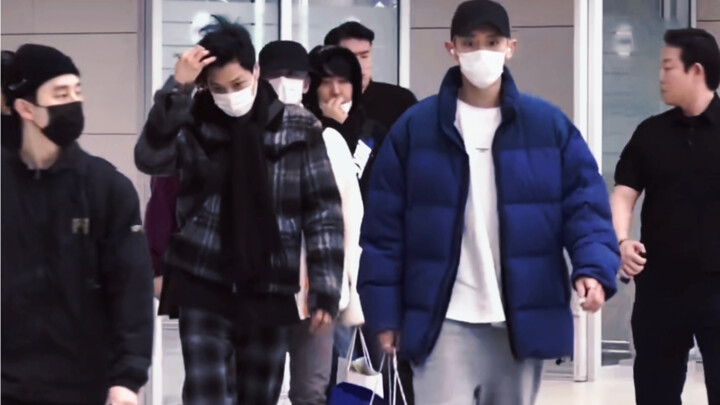 【EXO】Some iconic moments of Park Chanyeol leading the entire group, all standing at 185cm