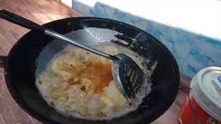 ทำไข่เจียวฟูๆ กรอบๆ สูตรป้าศรี หอม อร่อยของจริง