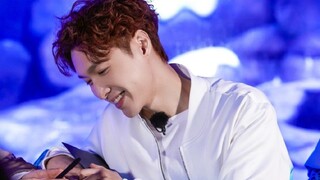 【تشانغ يي شينغ】تحدي 120 ثانية لتسريع دقات القلب، هل أصابتك ابتسامته بقوة؟