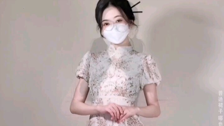 巅峰旗袍装(林南学姐)