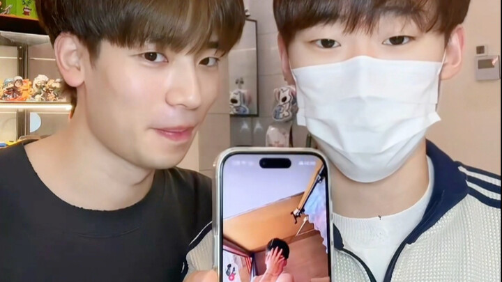 Scrolling through boyfriend’s phone and getting slapped for admiring a handsome guy