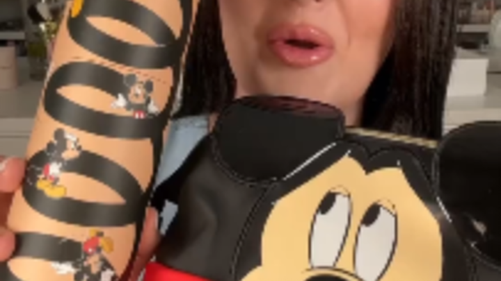 Set lengkap kuas Mickey, apakah kamu ingin memilikinya?