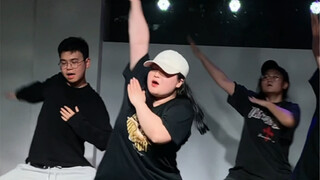 Kamu ada dimana-mana｜Greasy Jazz Dance Urban Part 2, Kapan aku akan merasa takut dengan kegelapan?