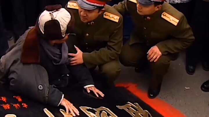 ป้ายเกียรติยศที่ลูกชายแลกมาด้วยชีวิตในการสู้รบช่วยเกาหลี ตอนนี้พ่อต้องขายมันทั้งน้ำตา จนทำให้ผู้นำกอ