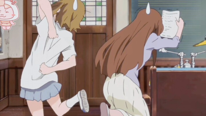 It feels like real sisters! The grumpy older sister disciplines the naughty younger sister [Sawako Y