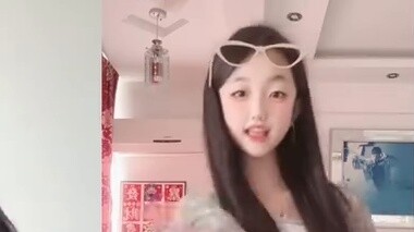 【3.01】Học sinh tiểu học, trung học cơ sở và trung học phổ thông lập thành nhóm cùng nhau lắc~ #来财3.0