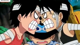 Tiềm năng vô hạn của trái Gomu Gomu_ Lý do Shanks tấn công tàu Chính Phủ p8