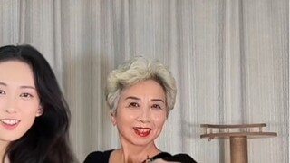 Grandma decided not to dye her hair anymore and accept the gift of time