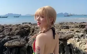อุ๊ย!!!พี่พลอยเหมือนพี่พลอยมาก!!!