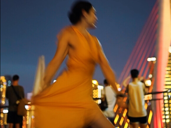 Chongqing Lalaland versi 43°C