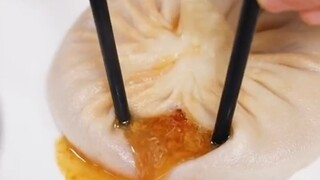 Qianlong Emperor comes to Yangzhou to enjoy "crab roe soup dumplings"