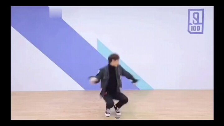 Versi eksklusif empat menit penuh Ding Zeren berputar