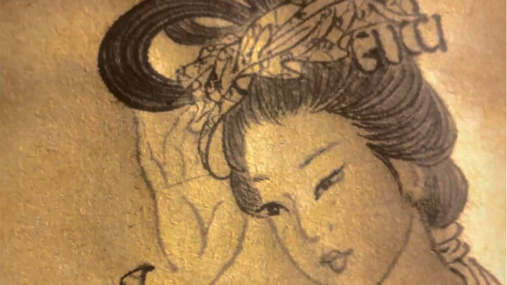 When the ladies in traditional Chinese paintings start using luxury brands.
