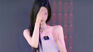 The chemistry teacher is in class