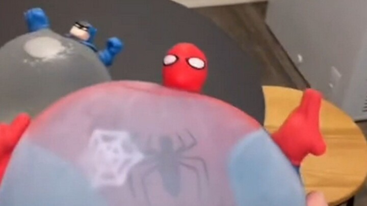 อเวนเจอร์ส...ช่วยไม่ได้แล้ว......