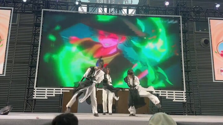 No? What did you guys bring to the fight?! [Jian Xia] Shenzhen Super Handsome Cover Dance