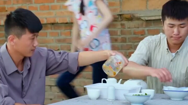 A woman’s homemade chili sauce won over her customers, and unexpectedly propelled her to the top.