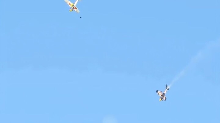 Two pilots challenge themselves to switch cockpit positions mid-air...