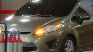 《梦游开车100公里》