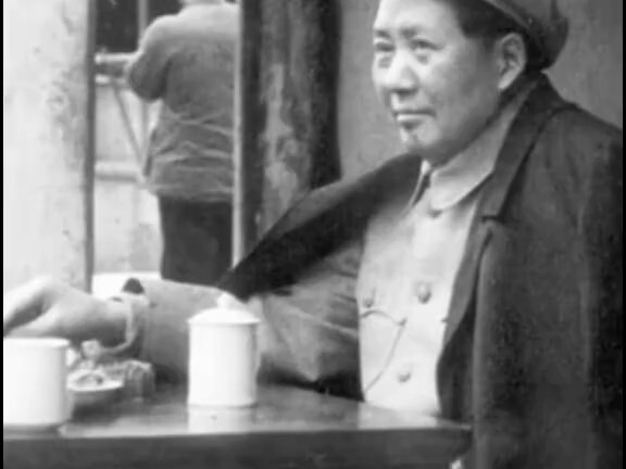 Chairman Mao's Simple Birthday Banquet