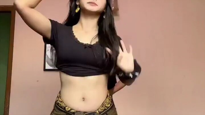 Sexy girl dance hot girl