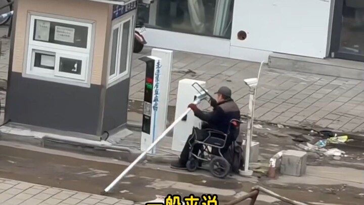 The old man single-handedly gave the locals parking freedom.