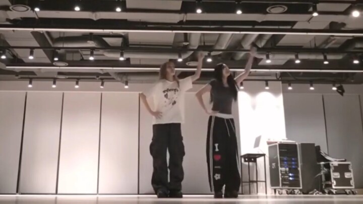 ยูฮาและจูน คู่เต้นดูโอ้ที่เคยคว้าอันดับหนึ่งมาแล้วตั้งแต่สมัยเป็นเด็กฝึก 260531