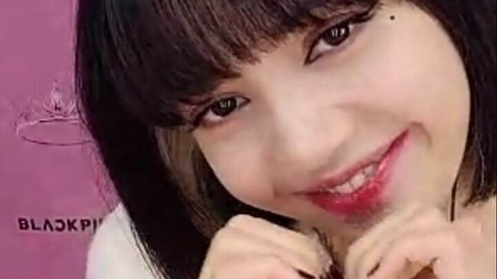 我和LISA视频啦！还一起跳了舞！！！
