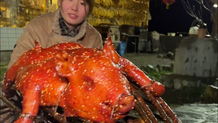 Another rainy night—just making a simple roast suckling pig.