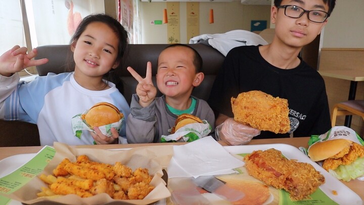 Back in the village, the kids gorged themselves on Dicos—those “handgun legs” bigger than their face