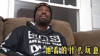 当你的朋友看配音动画