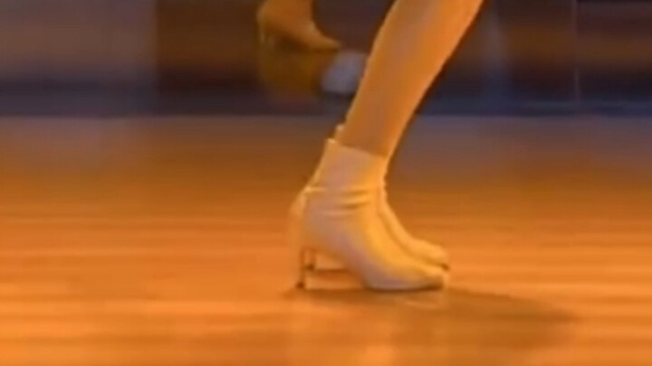 186 Strong Beauty Hot Dance
