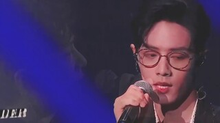 [Xiao Zhan] Kỷ niệm 4 năm ra mắt của Ji Xiao Zhan, cắt nhanh sân khấu cho con tàu ngày đêm