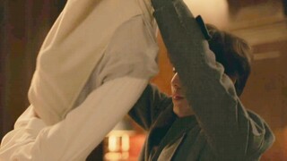 Astaga! Dua orang setengah baya yang berpacaran ternyata lebih seru dari drama idola!