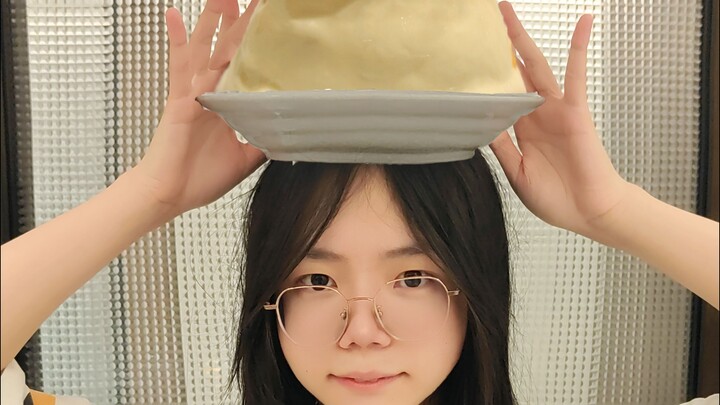 On a scorching summer day, treat yourself to an ultra-refreshing milk pudding!